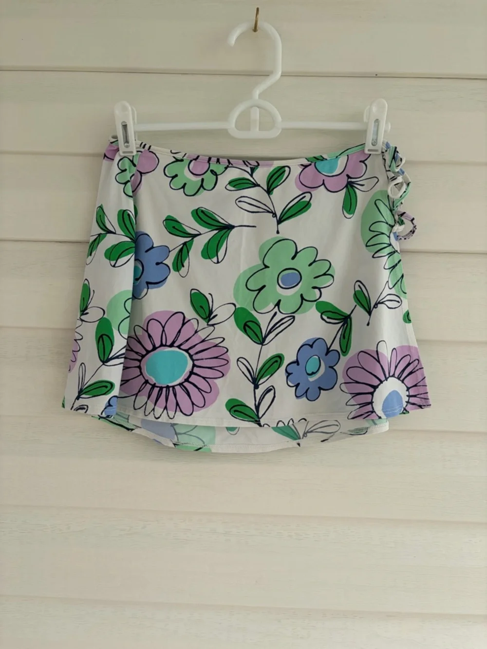 La Blanca Floral Swim Cover Up Skirt Resort Vacation Beachwear